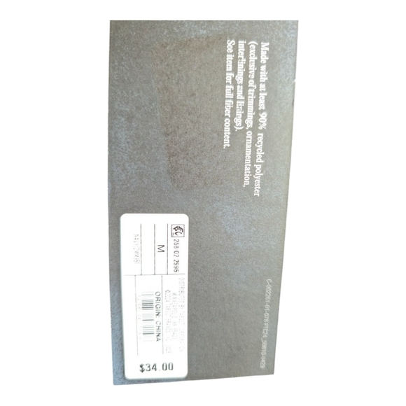 Future Collective NWT Flowy Flutter Sleeve Blouse Sz M - Picture 4 of 9